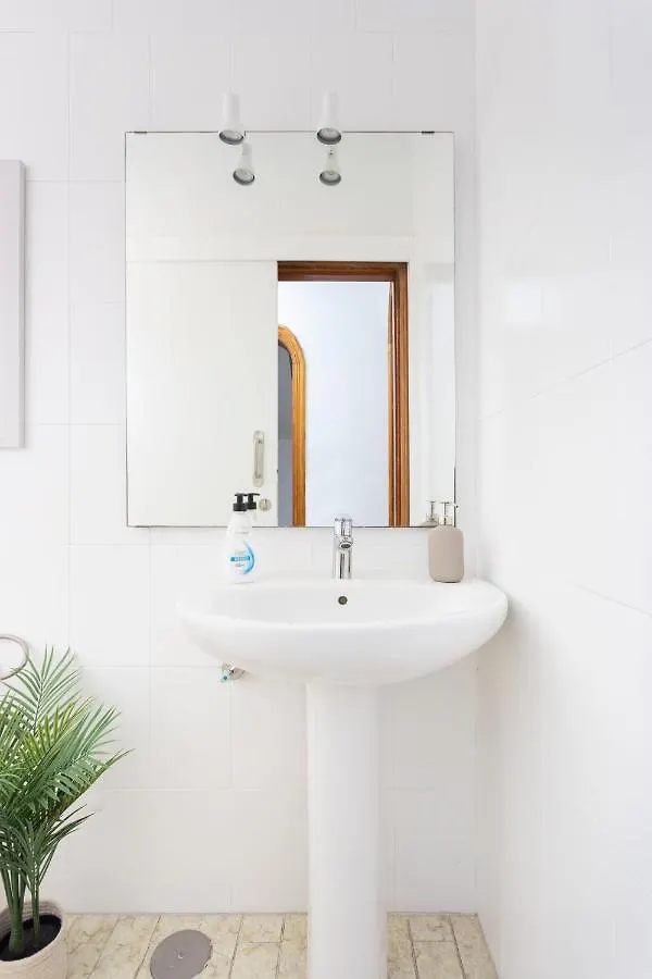בית הארחה גרנדילה דה אבונה Eden Rentals 101 Surfy Stylish Bed&Coffee Room